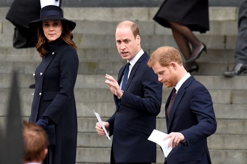 Královské trio na pohřbu prince Philipa