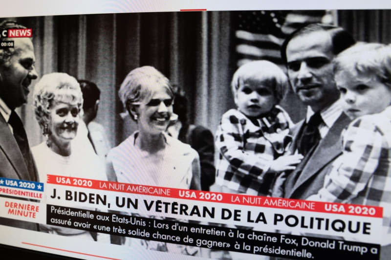 Joe Biden s první manželkou Neilií a oběma syny v roce 1972, krátce předtím, než Neilia a jejich roční dcerka tragicky zahynuly při autonehodě.