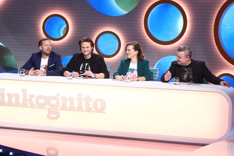 Panelisté show Inkognito.
