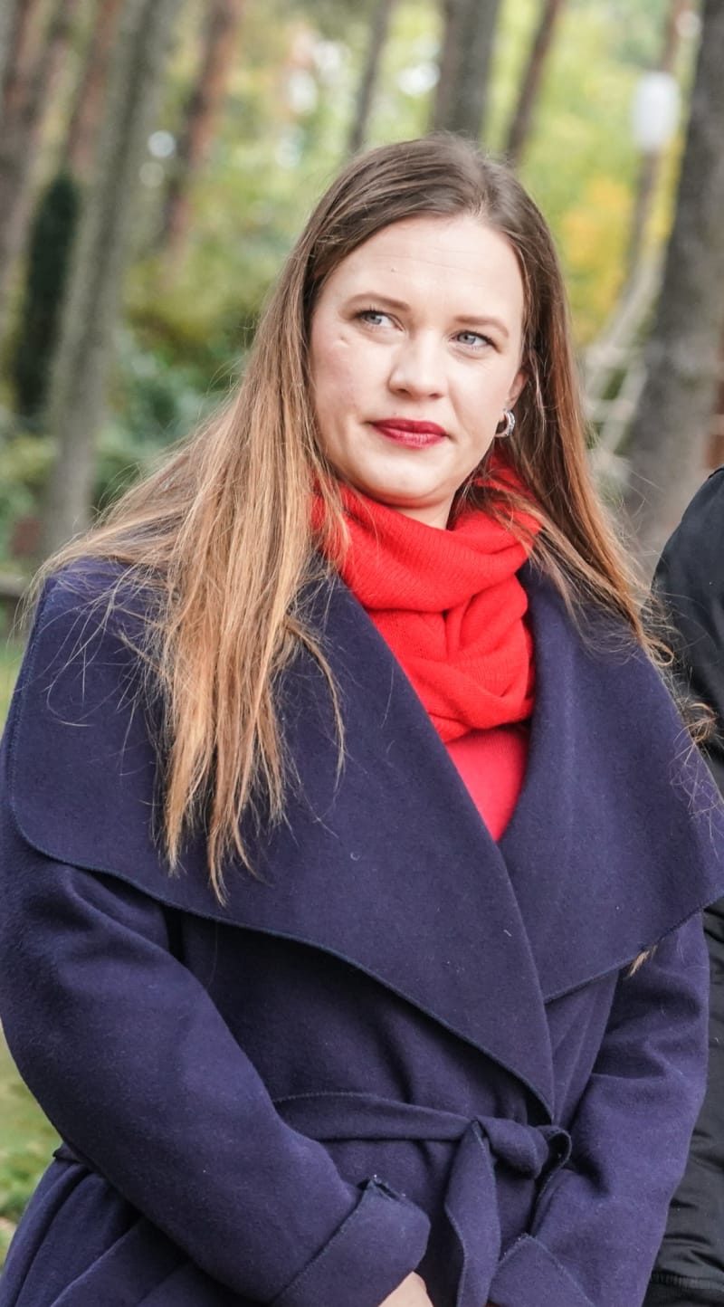 Sympatická herečka Kristýna Leichtová.