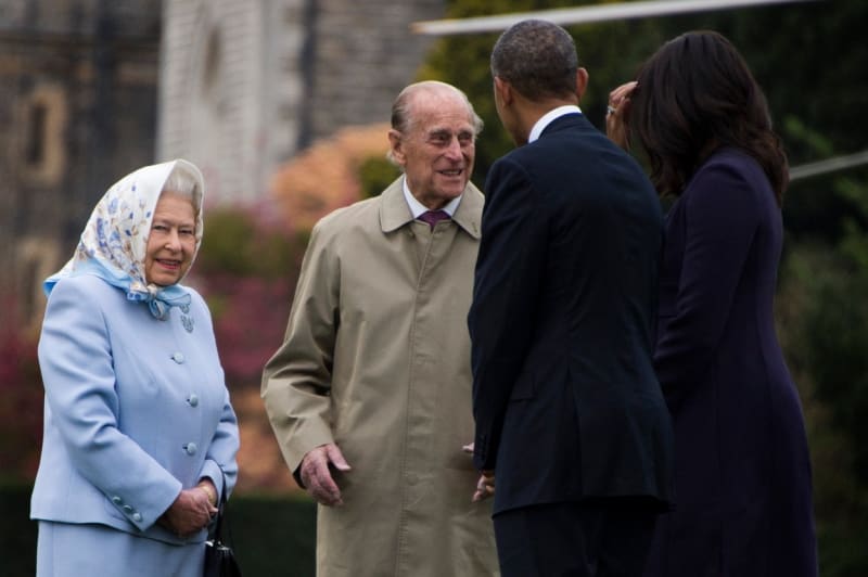 Princ Philip vtipkoval i s Barackem Obamou a jeho manželkou