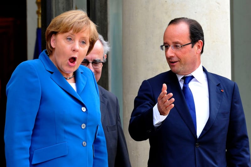 Kdo fenomenální Merkelovou, která má rovněž přezdívku „mutti“ neboli „maminka“, nahradí v čele spolkové země?