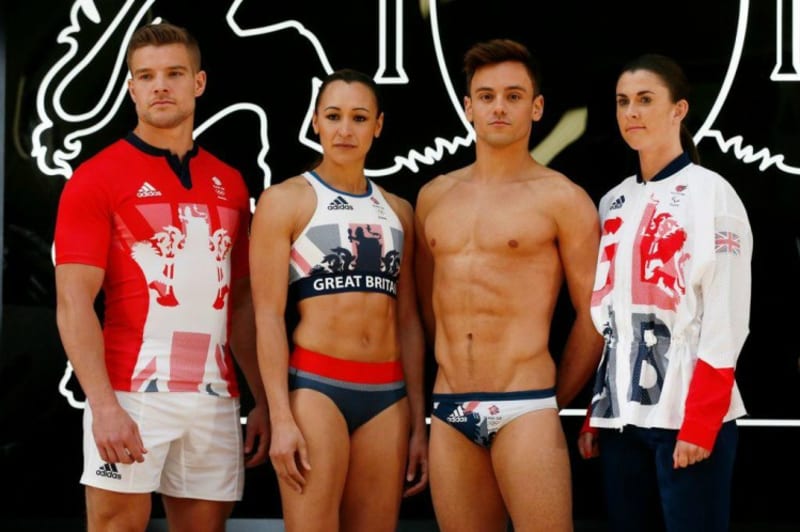 Britské sportovce obléka Stella McCartney a Adidas