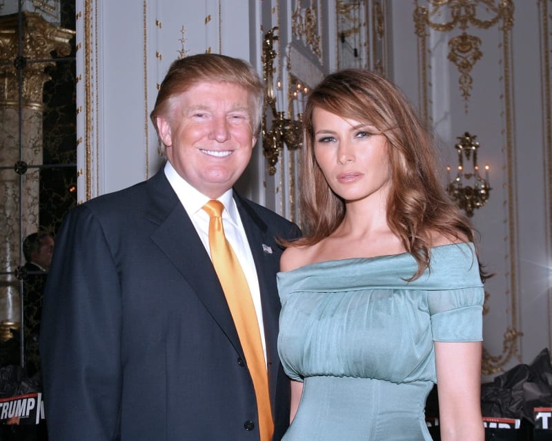 Donald Trump (74) a Melanie Trump (50) – věkový rozdíl: 24 let, délka manželství: 15 let
