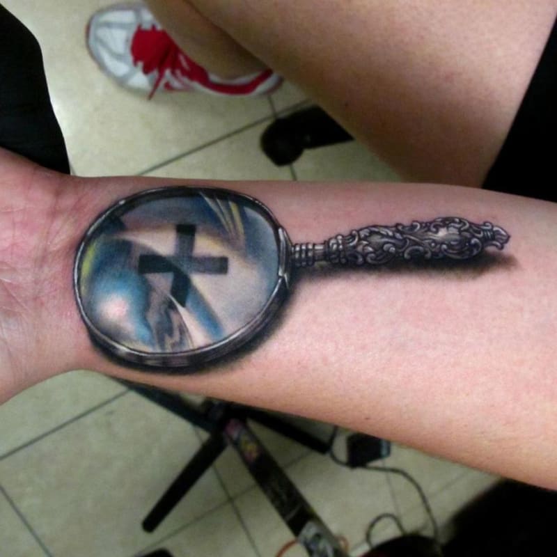 3D tetování - Pod lupou je vidět i to, co normálně ukrýváte