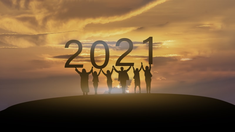 Jak být v roce 2021 šťastní? Poradí vám uplynulý rok a vaše znamení zvěrokruhu