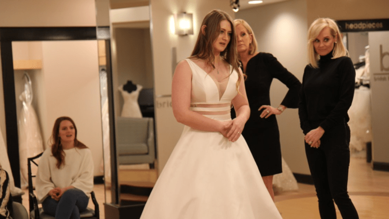 Hledání těch nejdokonalejších svatebních šatů může být pořádné drama!
