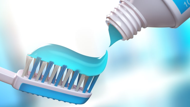 Přírodní versus chemické: Víte, kolik chemie obsahuje vaše zubní pasta?