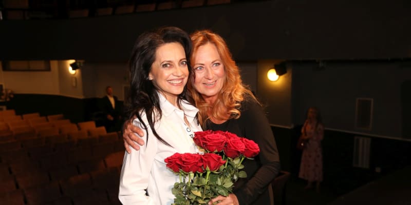 Lucie Bílá s herečkou Simonou Stašovou v Divadle Lucie Bílé (bývalá Ta Fantastika) Fantastika