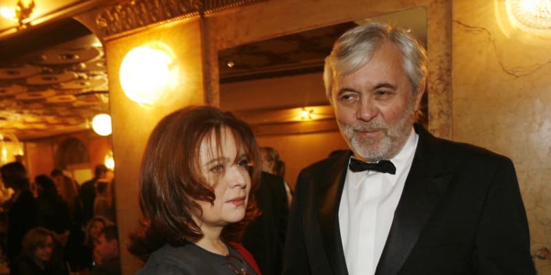 S manželem Josefem Abrhámem na vyhlášení cen Český lev za rok 2006