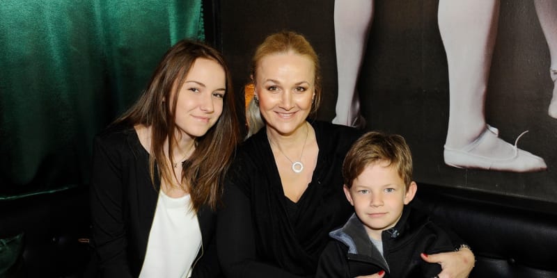 Linda v roce 2015 s dcerou Viktorií a synem Matyášem.