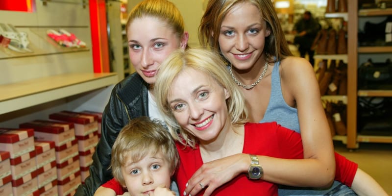 Veronika Stropnická s dětmi