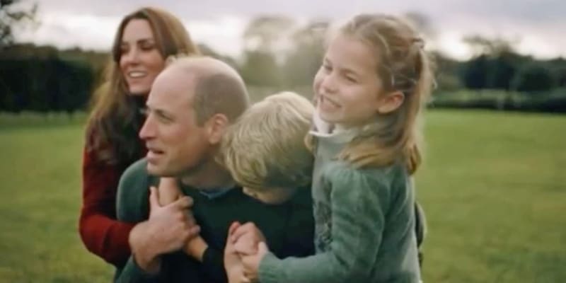 William a Kate natočili u příležitosti desátého výročí svatby rodinné video.