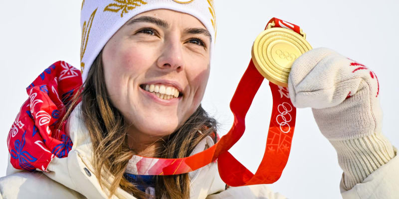 Slovenka Petra Vlhová vyhrála na ZOH 2022 slalom. Útočila až z 8. místa po prvním kole.