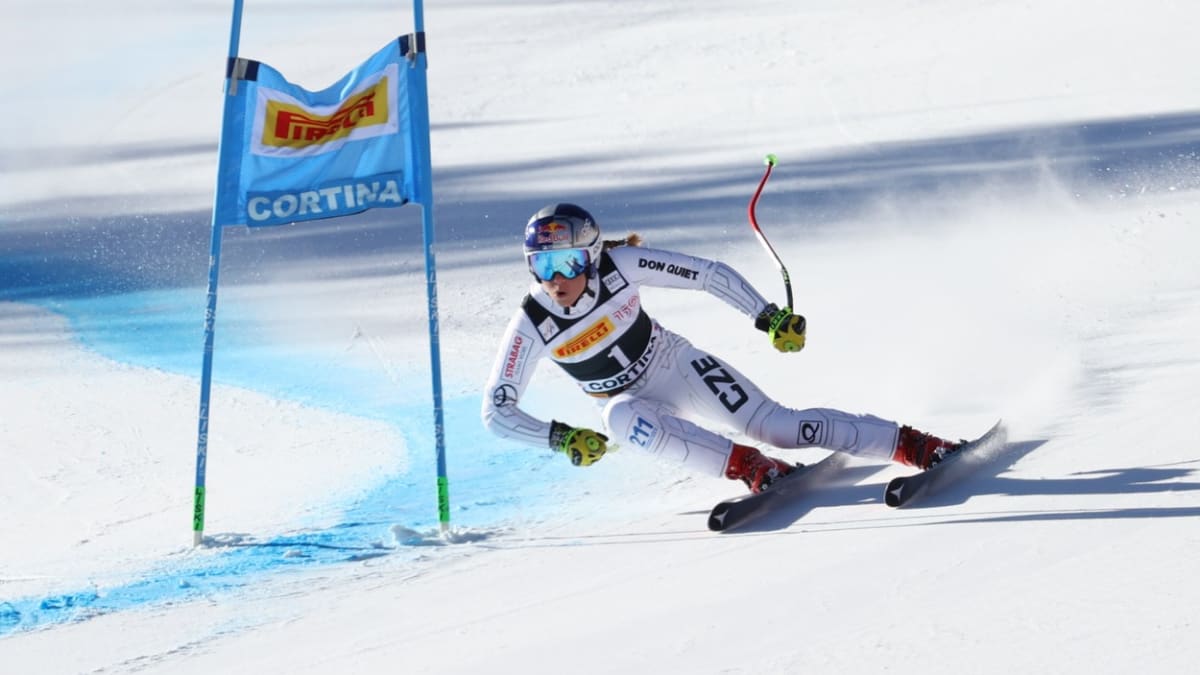 Ester Ledecká si v závodě Světového poháru v Cortině d'Ampezzo otestovala svou formu v superobřím slalomu.