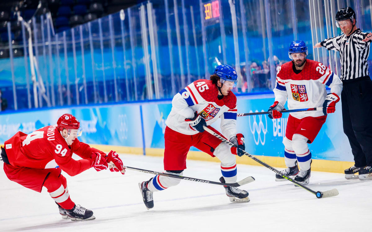 Čeští hokejisté v Pekingu vzdorovali Rusku statečně.