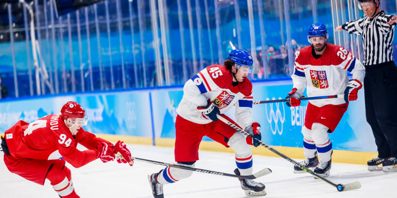 Čeští hokejisté v Pekingu vzdorovali Rusku statečně.