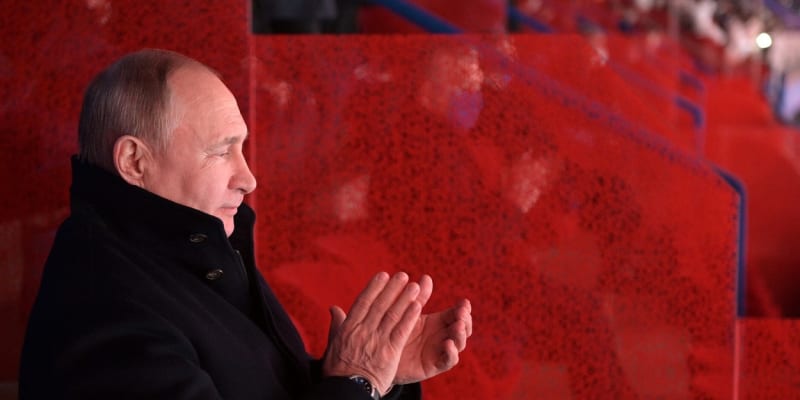 Ruský prezident Vladimir Putin na zahájení zimních olympijských her v Pekingu.