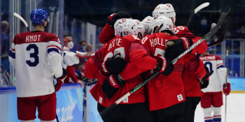 Osudový zápas hokejové reprezentace, sen o medaili žije dál, píšou Švýcaři o postupu