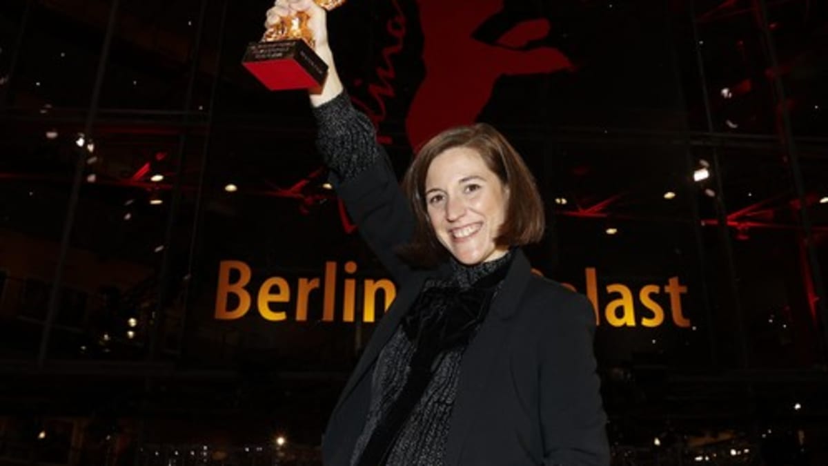 Zlatého medvěda za nejlepší film 72. ročníku Berlinale získalo španělsko-italské drama Alcarrás španělské režisérky Carly Simónové.