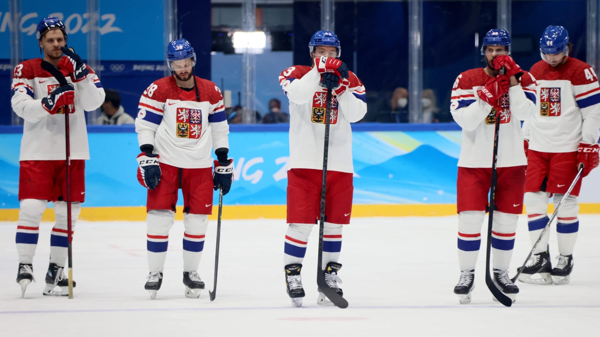 Хоккей 1 4 финала результаты. Сборная Чехии по хоккею на Олимпиаде 2022. Хоккей Олимпийские игры. Хоккеисты России.