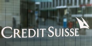 Rozplynou se mračna nad Credit Suisse? Banka si půjčila přes 1,1 bilionu korun