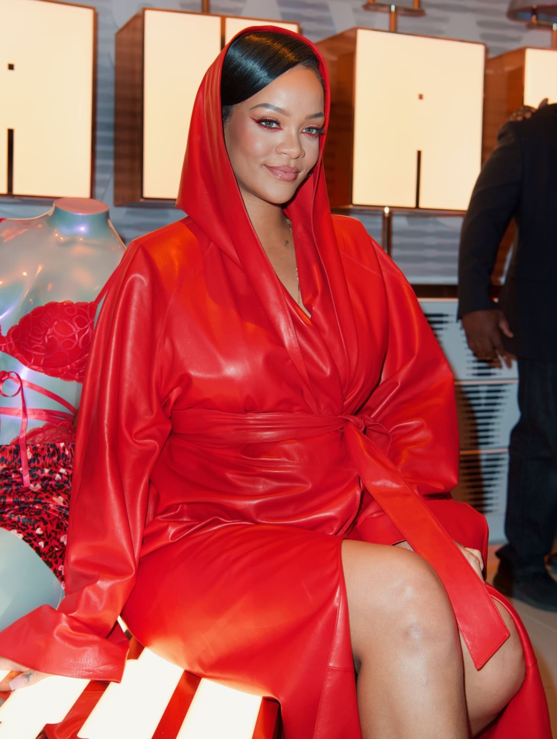 Rihanna se už těší na své první miminko