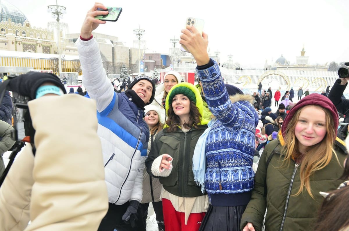 V Rusku se krasobruslařka Jevgenija Medvedevová těší nesmírné popularitě mezi mladými lidmi.