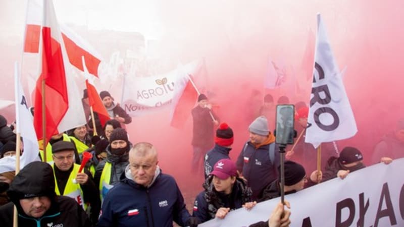 Protesty proti válce na Ukrajině v Polsku