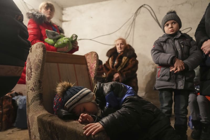 Válka na Ukrajině tvrdě dopadá i na děti. 