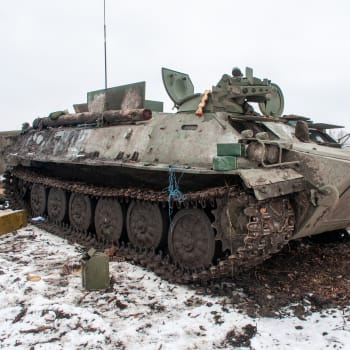 Zničený ruský tank u Charkova (vyfoceno 26. února)