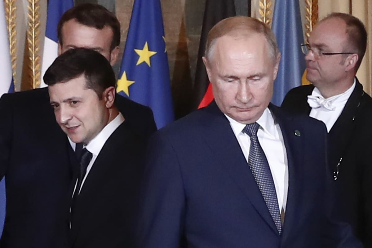Prezident Ukrajiny Volodymyr Zelenskyj a hlava ruského státu Vladimir Putin