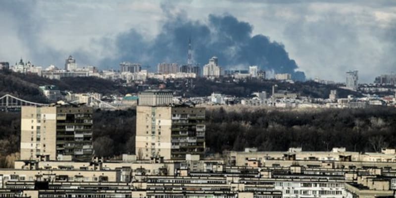 Pohled na Kyjev v neděli ráno 27. února 2022