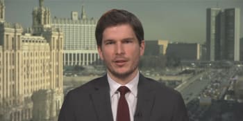 Reportér CNN z Moskvy: Rusové jsou krmeni propagandou. Demonstrace přesto pokračují