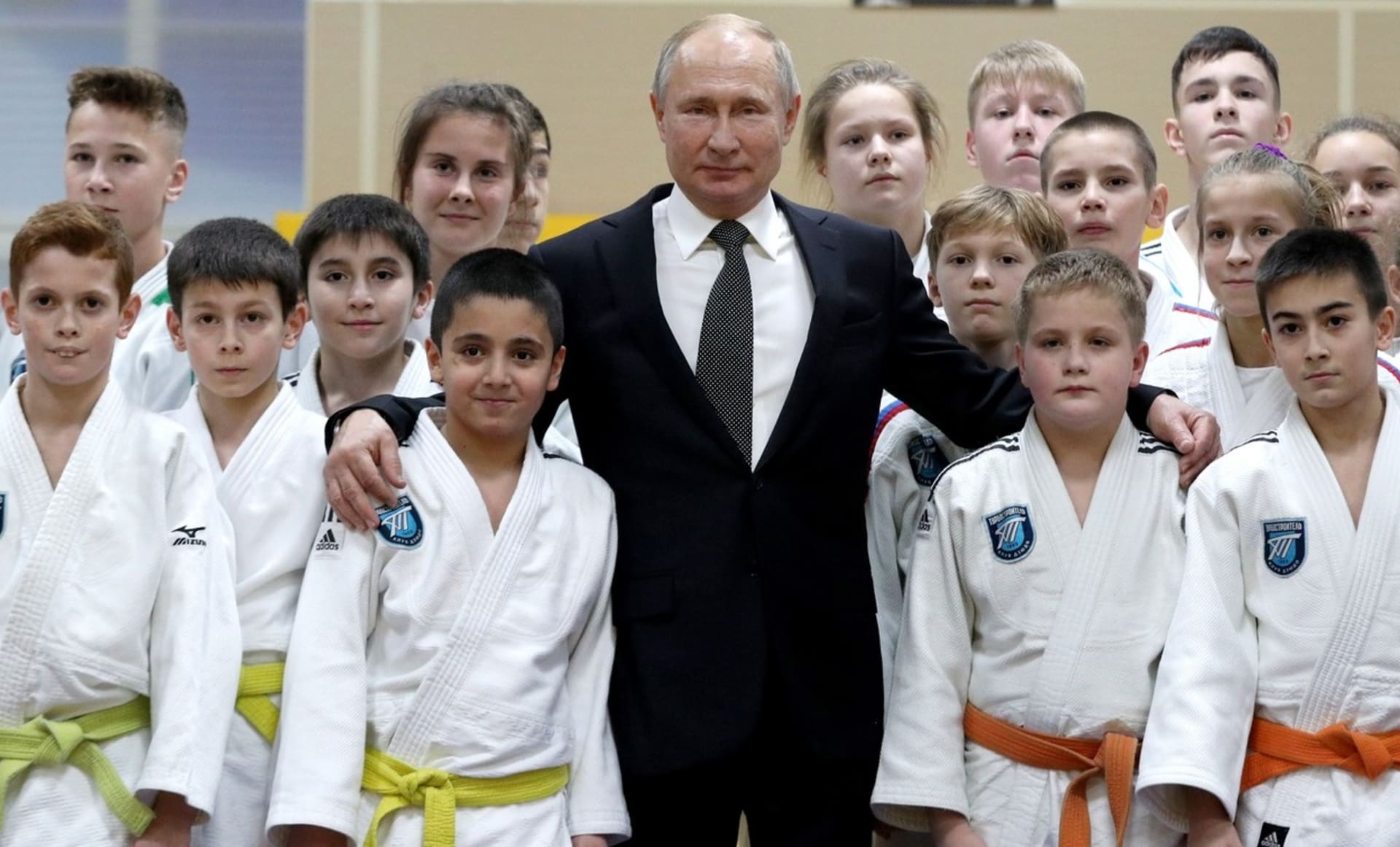 Nejen Mezinárodní federace juda symbolicky potrestala Vladimira Putina.