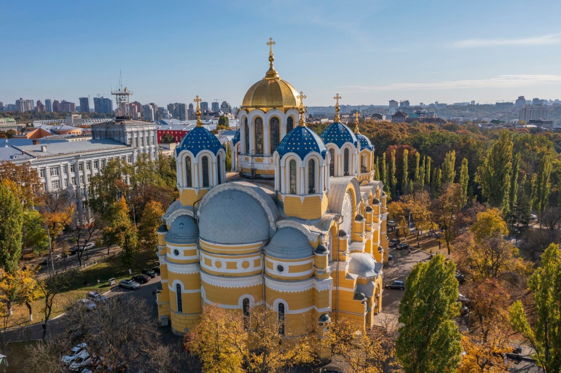 Chrám svatého Vladimíra je pravoslavný chrám Pravoslavné církve Ukrajiny, který se nachází v ukrajinském hlavním městě Kyjevě na bulváru Tarase Ševčenka. 