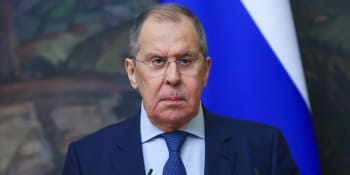 Lavrov opět pohrozil: Mírová mise NATO na Ukrajině by vedla k přímé konfrontaci s Ruskem