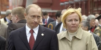 Putin ze mě vysál veškerou energii. Co odhaluje údajný blog prezidentovy exmanželky?