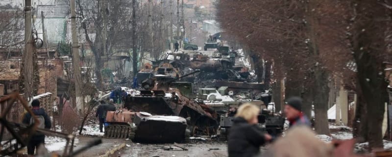 Pozůstatky ruské vojenské techniky nedaleko Kyjeva