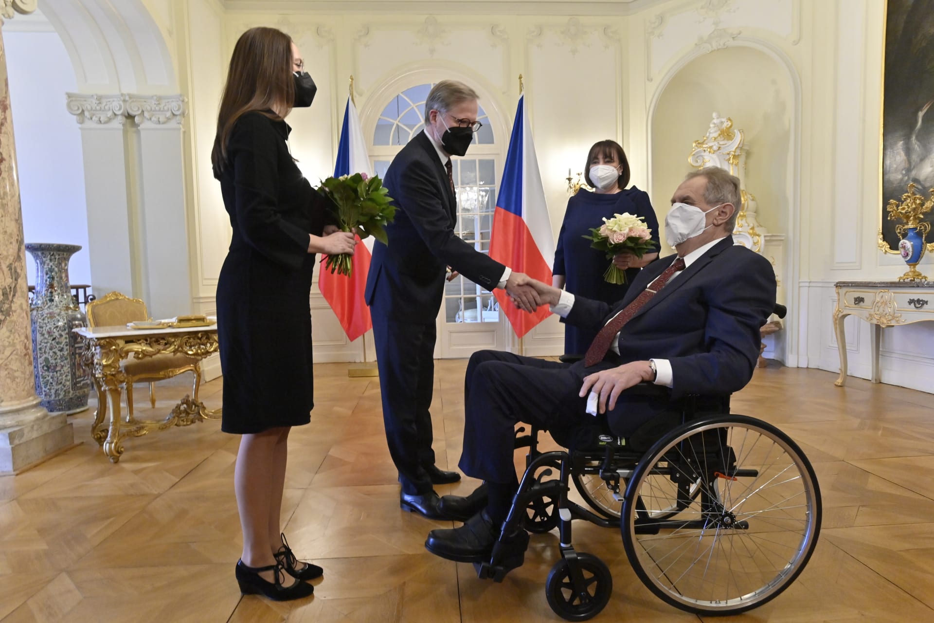Prezident Miloš Zeman a premiér Petr Fiala