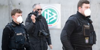 Policie provedla razii v sídle Německého fotbalového svazu. Má podezření na zpronevěru