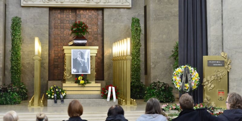 Pohřeb Vlastimila Bedrny v roce 2018