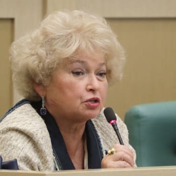 Ruská senátorka Ljudmila Narusová jako jedna z mála ruských politiků vystupuje proti invazi na Ukrajinu.
