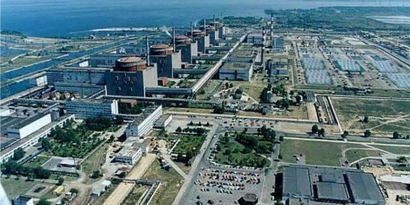 Záporožská jaderná elektrárna je největší svého druhu v Evropě.