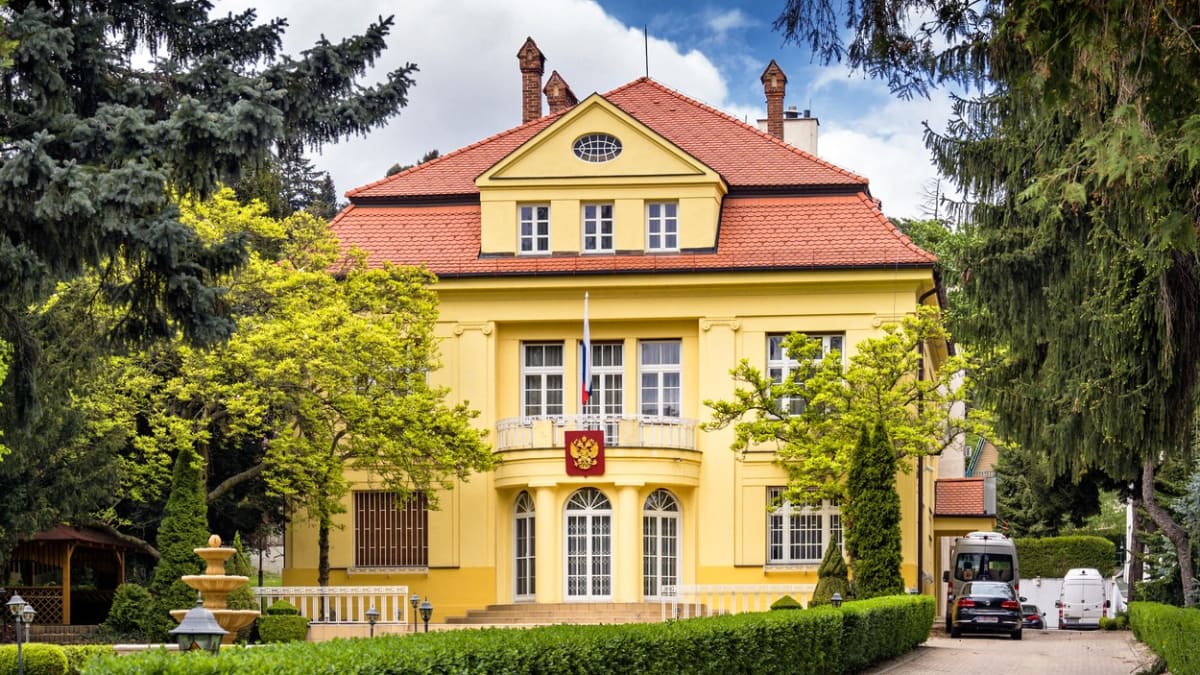 Ruská ambasáda v Bratislavě.