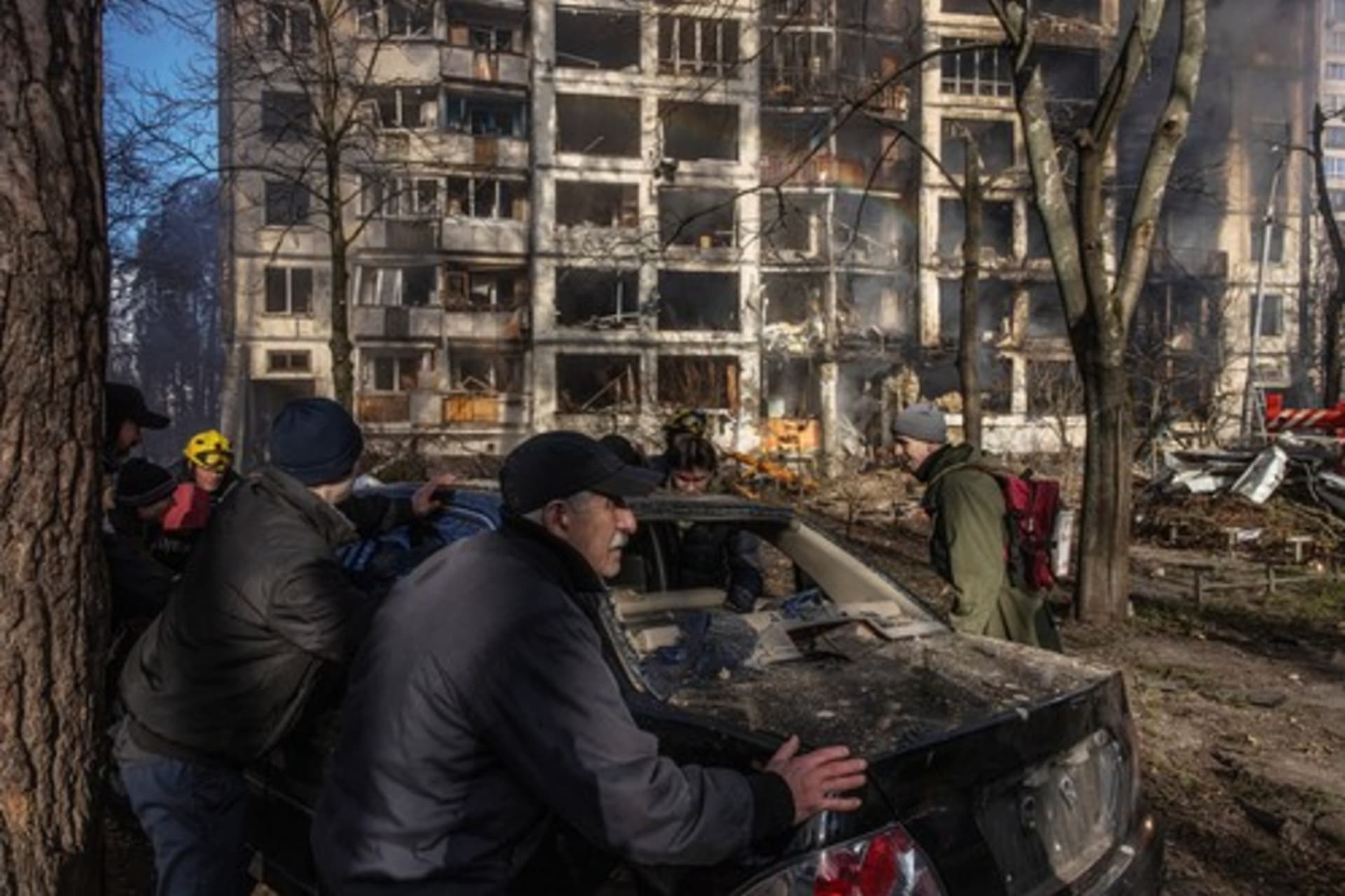 Následky ruského ostřelování Kyjeva (15. 3.)