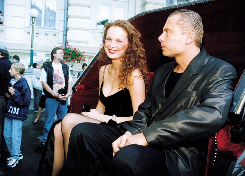 Markéta Hrubešová s přítelem (2000)