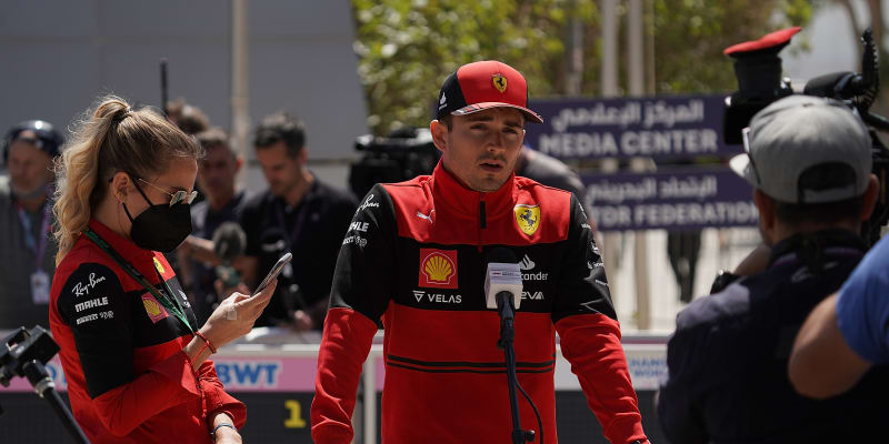 Charles Leclerc z Ferrari by letos mohl aspirovat na celkové vítězství v šampionátu.