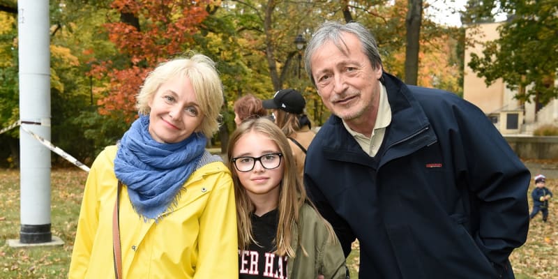 Veronika Žilková a Martin Stropnický s jejich dcerou Kordulou