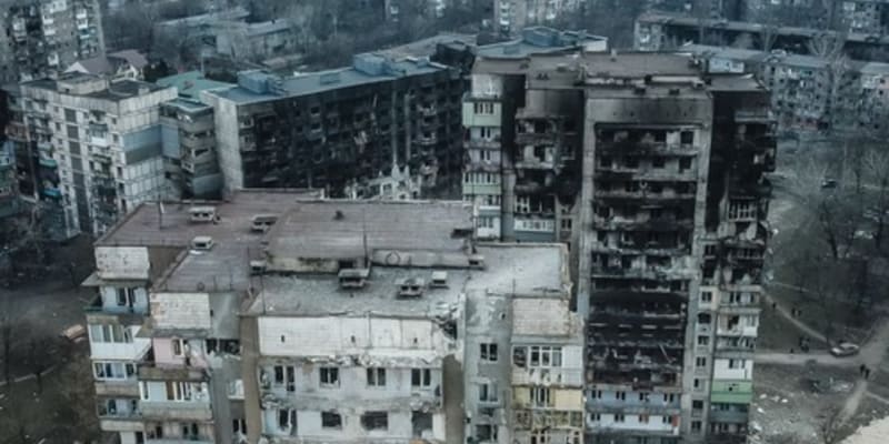 Následky ruského ostřelování ve městě Mariupol 18.3.2022